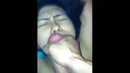 Asya kız yalan üzerinde the yatak içinde the amatör türk ğorno yüz