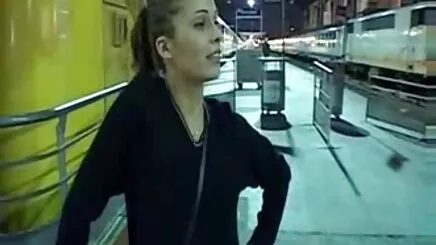 Büyük BABE Ava hamile amatör porno Addams