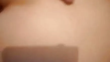 Bir arabada harika İsviçreli amatör yerli porno ergen